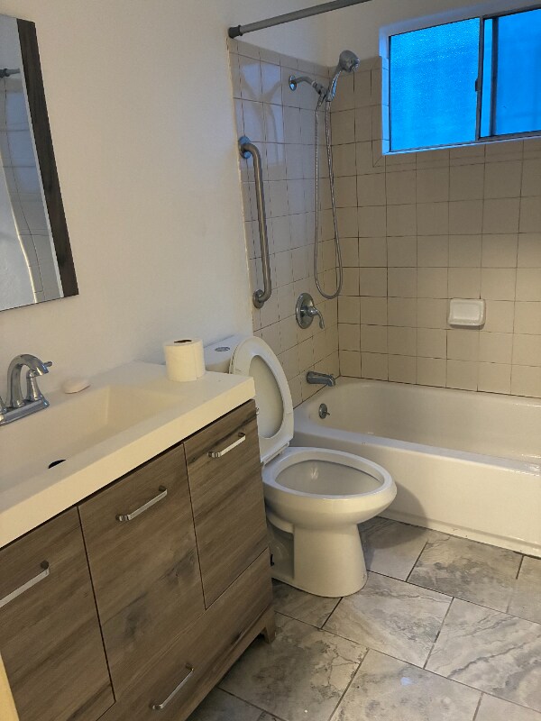 Photo - 3300 Brookdale Ave Unit 5