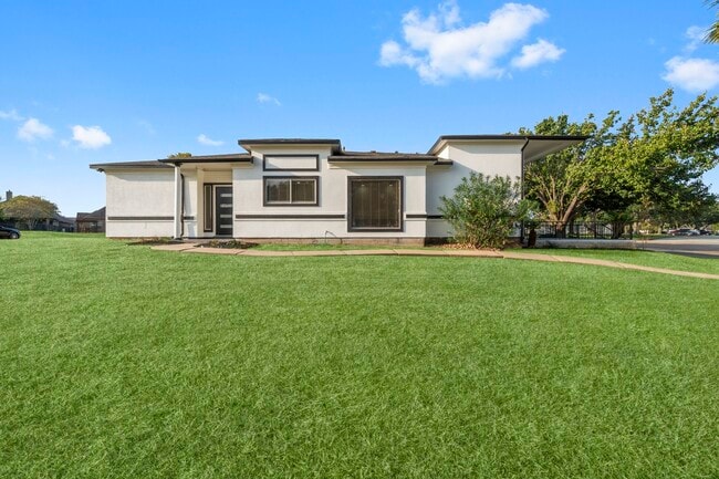 Building Photo - 11417 Windlass Ln