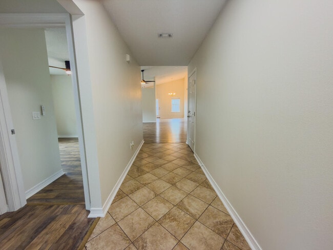 Photo - 1783 Ivalea Cir