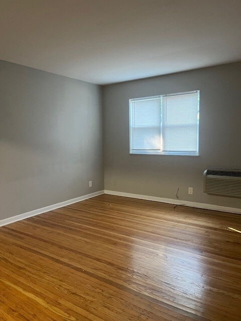 Photo - Madrid Apartments