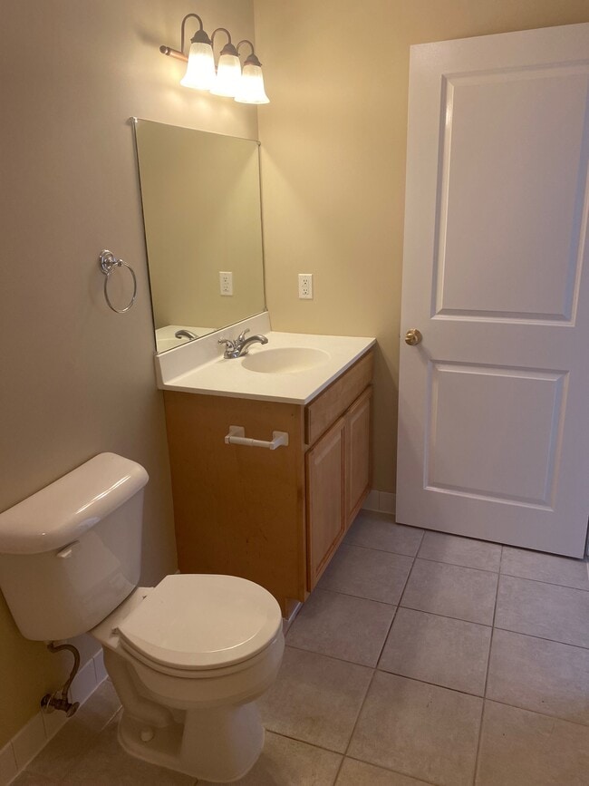 Bathroom - 23 W Shore Trl Unit Apt #3