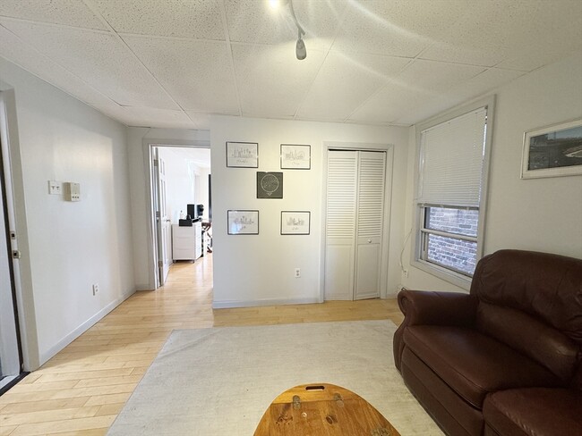 Photo - 494 Sumner St Apartment Unit 3