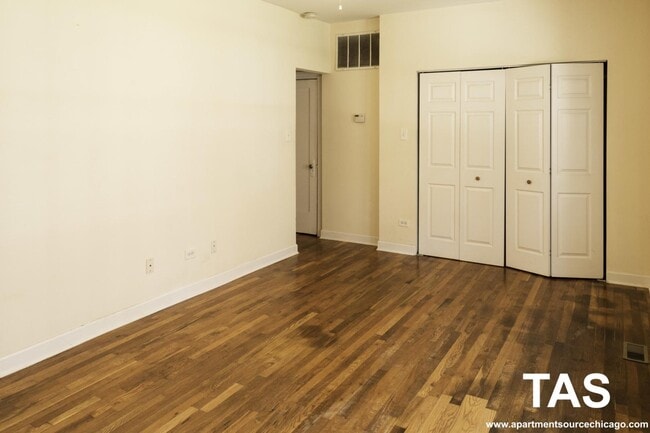 Photo - 3523 N Broadway Unit 1W