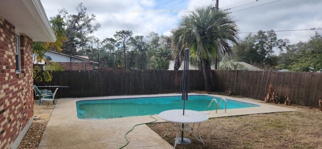 Photo - 2500 Westover Dr
