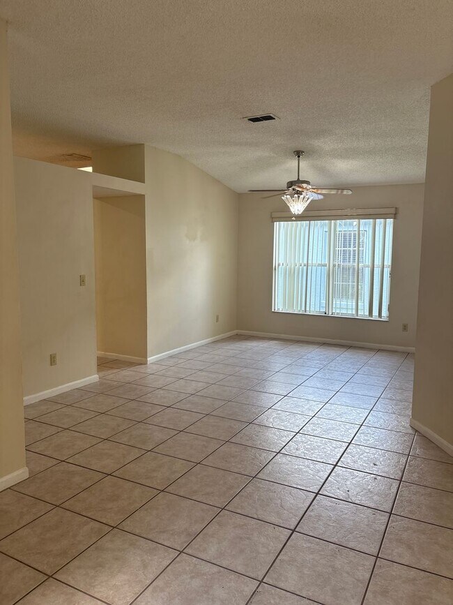 Photo - Hunters Creek - 3 Bedroom, 2 Bathroom Single Family Home