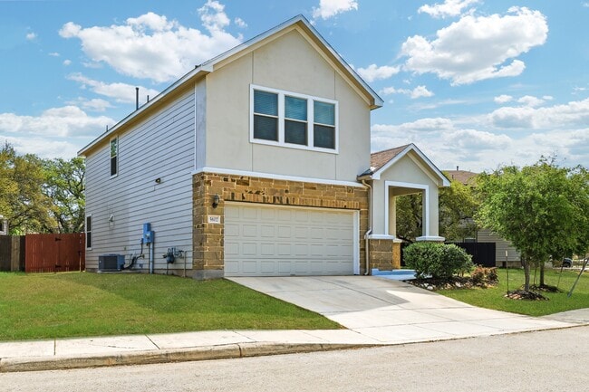 Photo - 5602 Chestnut Xing