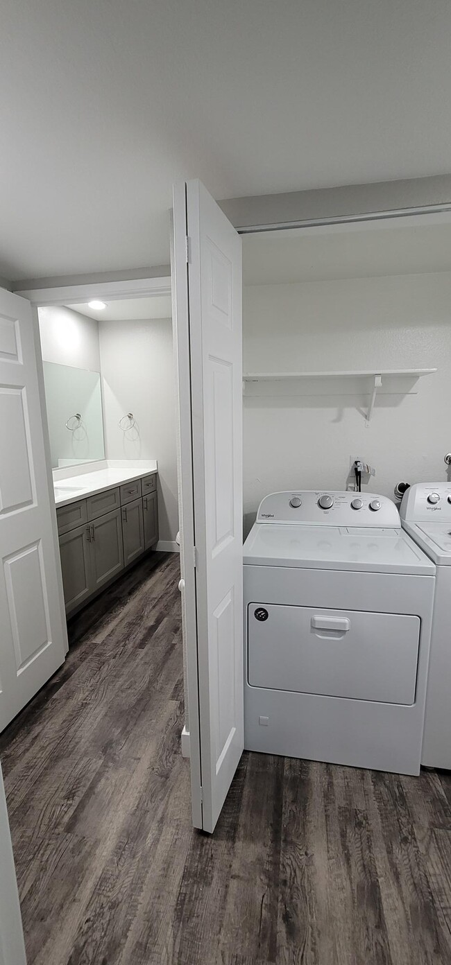 Acacia Park Apartments