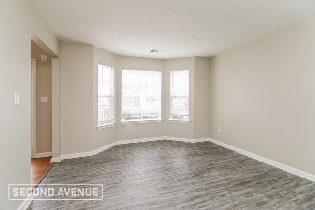 Photo - 5681 Spring Mill Cir