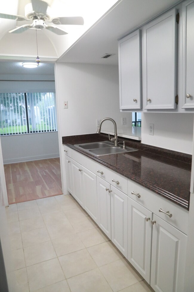 Photo - 306 Palm Coast Pkwy NE