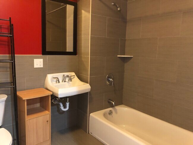 Photo - 646 Montgomery St Unit 1F