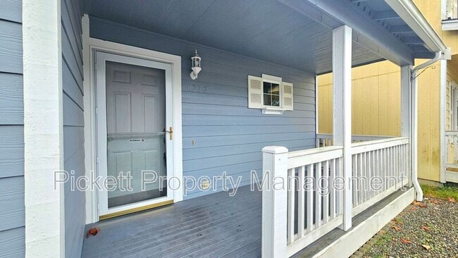 Photo - 6272 Alexis Dr NE