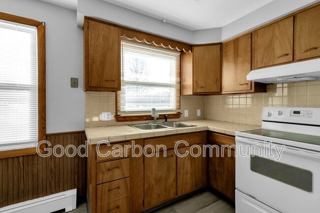 Photo - 1190 Orchard Park Rd Unit 9