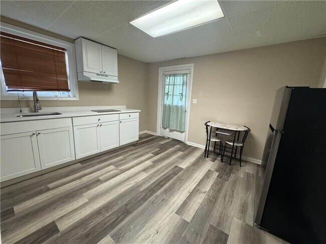 Photo - 5971 Robin Hood Ln