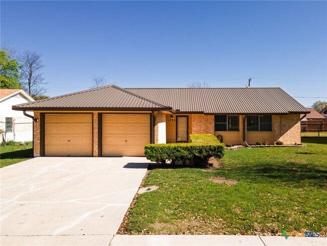 Building Photo - 1703 Kingman Rd