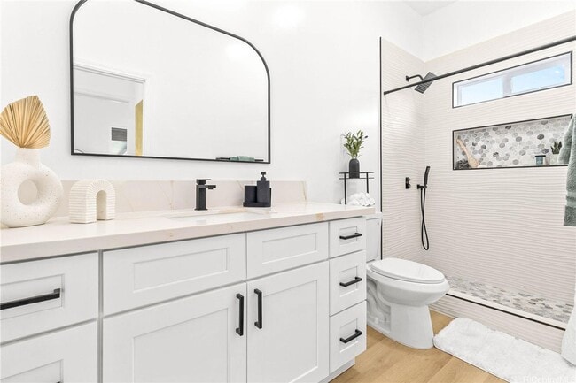 Photo - Beautifully Renovated Coastal Home Across from the Beach – Maili, Oahu