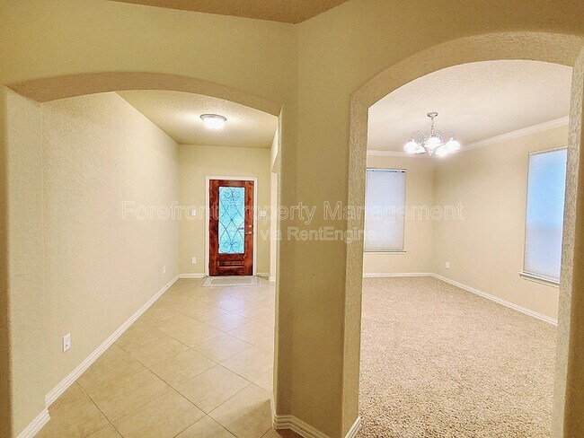 Photo - 11927 Jasmine Way