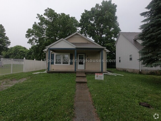 Building Photo - 1026 W 31st St Rental