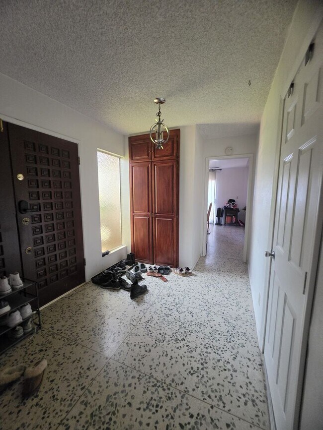 Photo - 5140-5142 Catoctin Dr. Unidad 5140