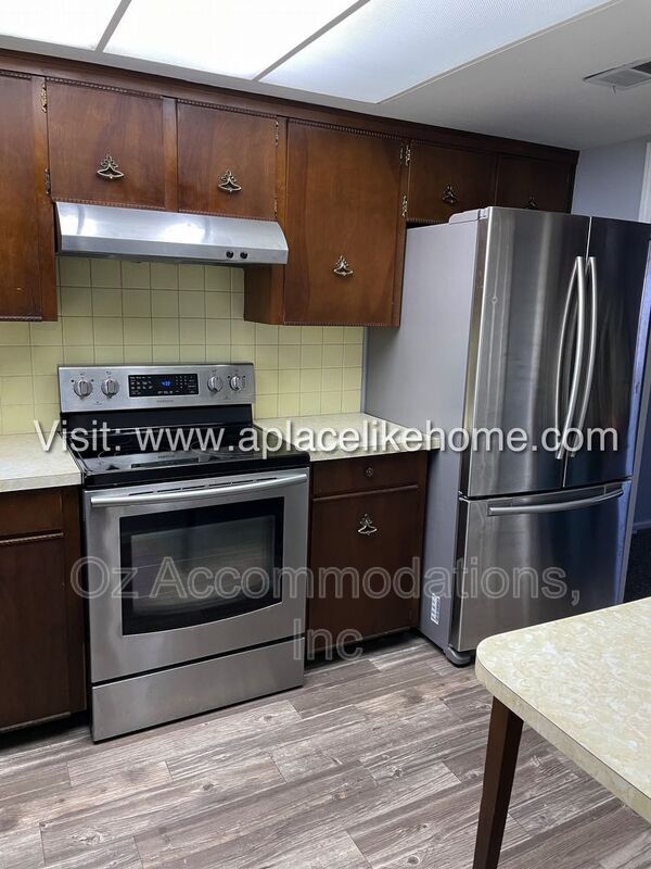 Photo - 6276 E 129 St