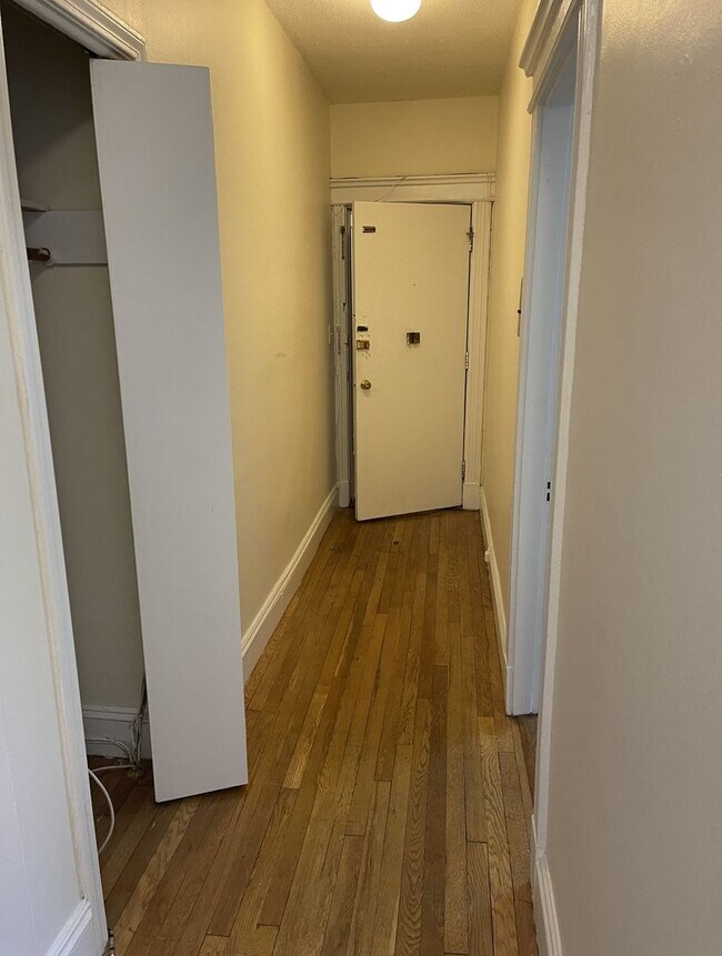 Photo - 1150 Commonwealth Ave