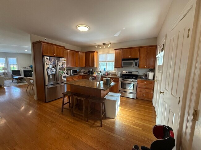 Photo - 133 Putnam Ave Unit 133