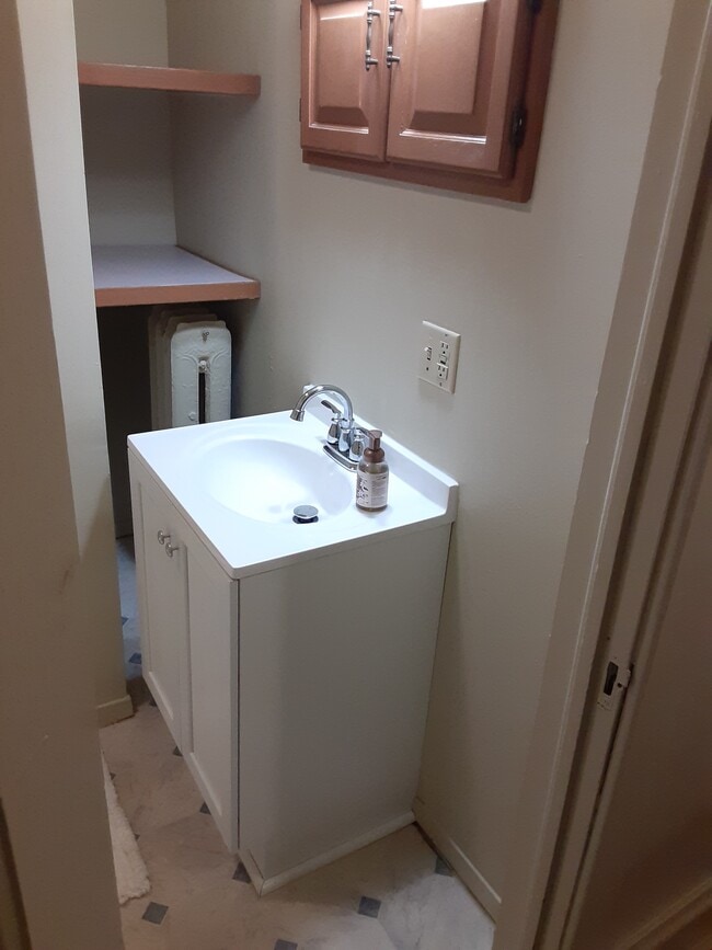 Photo - 1801 Cumming Ave Unit 1801