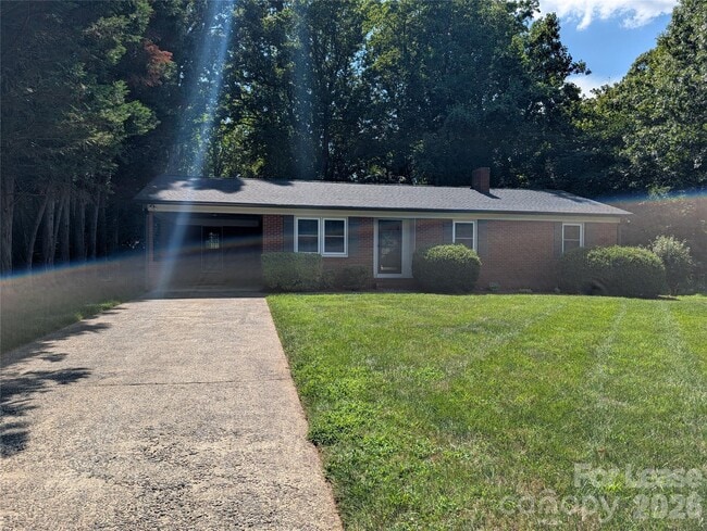 Photo - 103 Abingdon Cir