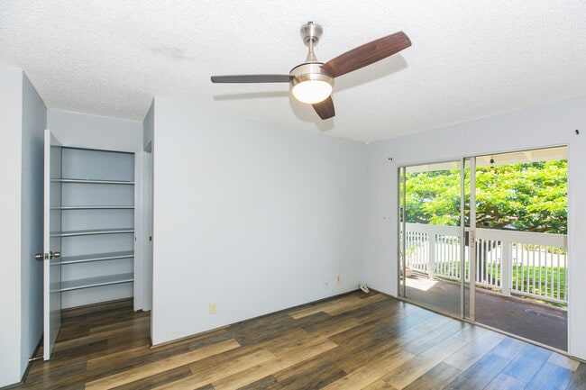 Photo - 94-615-615 Kahakea St