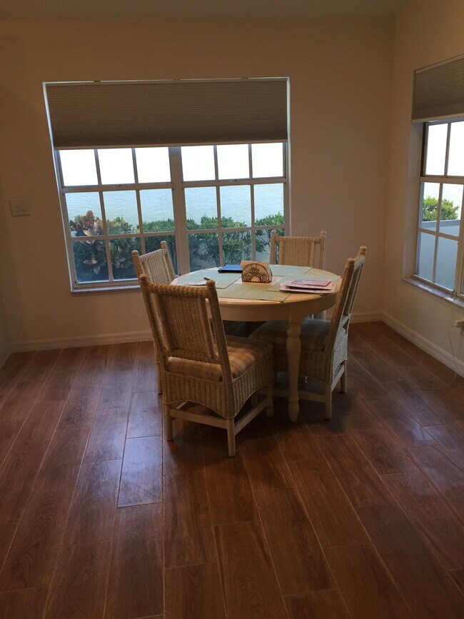 Photo - 20972 Country Barn Dr
