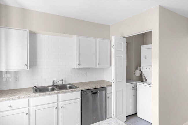 Photo - Ethel Apartments