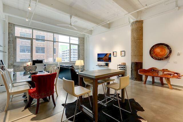 Photo - 700 N Washington Ave