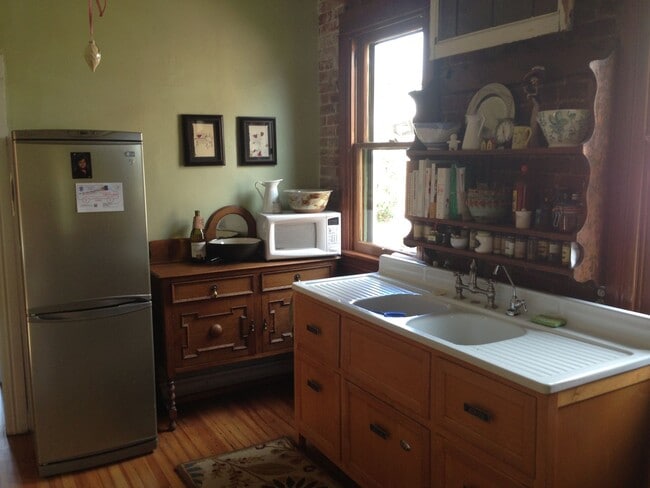 Photo - Charming 1905 Brick Bungalow in the Heart of Washington Park West