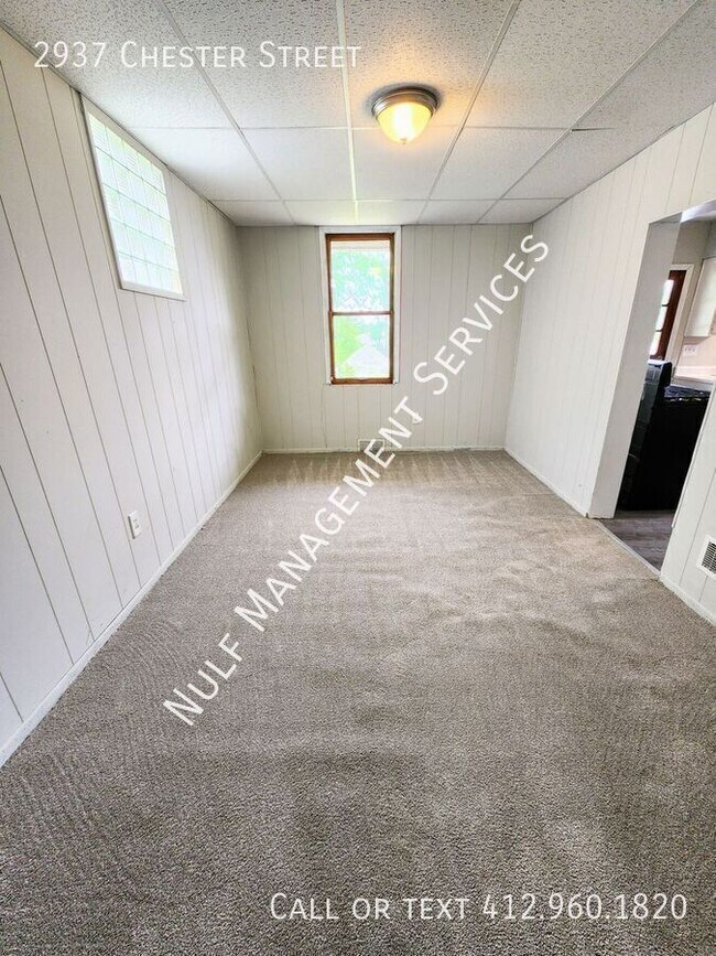 Photo - 2937 Chester St