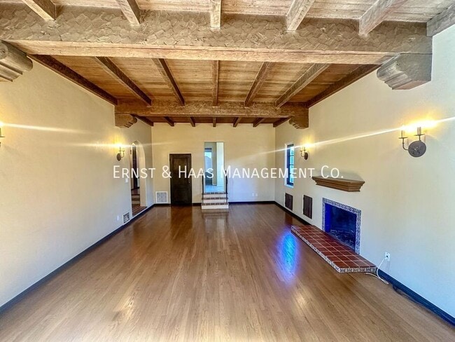 Photo - 601 Termino Ave