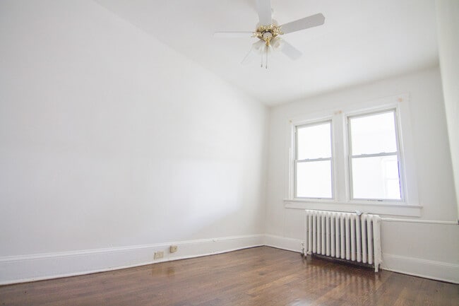 Photo - 1413 Ridge Place Southeast Unit 1