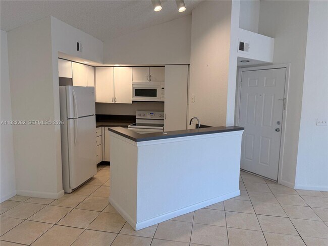 Photo - 3310 Pinewalk Dr N Unit 1833