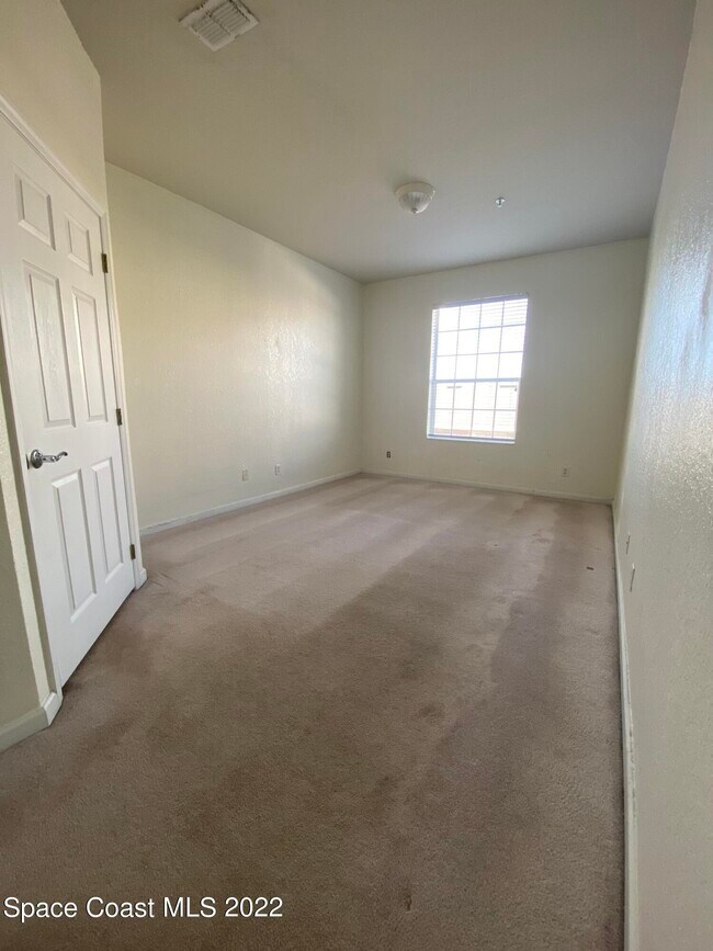 Photo - 3848 Lexmark Ln Unit 201