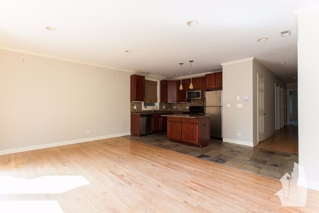 Photo - 1148 W Roscoe St Unidad 2 bed 2 bath southport condo