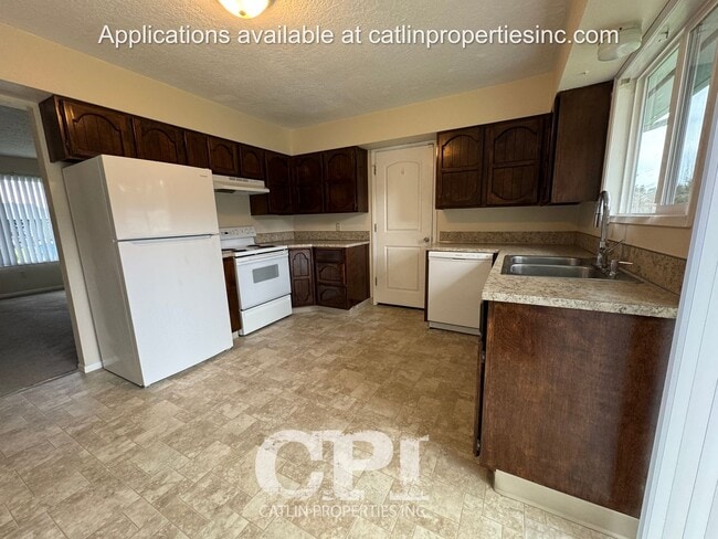 Photo - 124 Tilla Dr