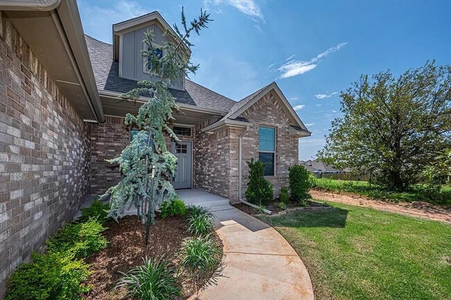 Photo - 11616 NW 104th St