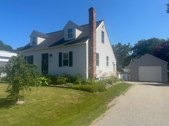 Photo - 120 Leach Rd House