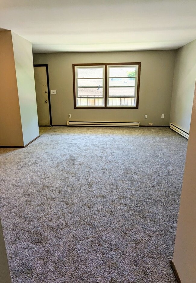 Photo - 449 Dunbar Ave