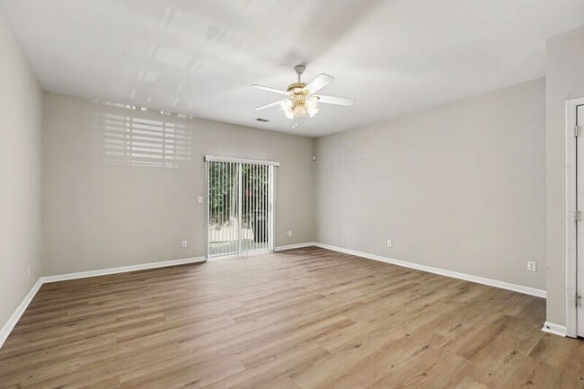 Photo - 2224 Winthrop Chase Dr