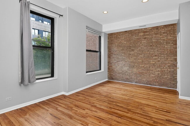 Photo - 1422 W Taylor St