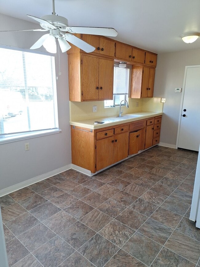 Photo - 128 Baxter Ave Unit 97 DEAN RD.