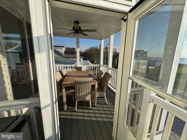 Photo - 8315 Bayside Rd