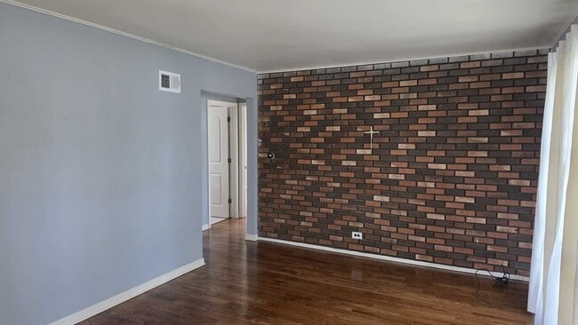 Photo - 9154 Ridgeland Ave