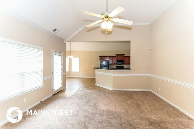 Photo - 2588 Pyramid Dr