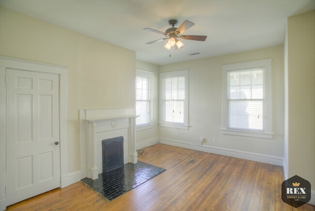 Photo - TSC - Bldg 309 Unidad B