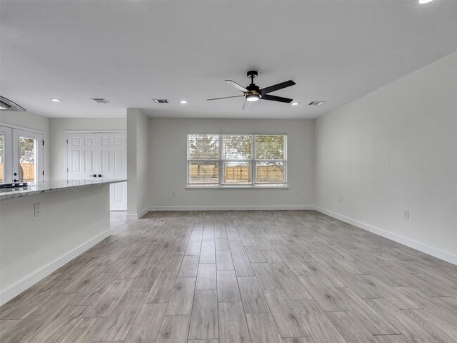 Photo - 4835 County Rd 380